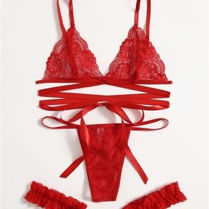 3-piece red lingerie